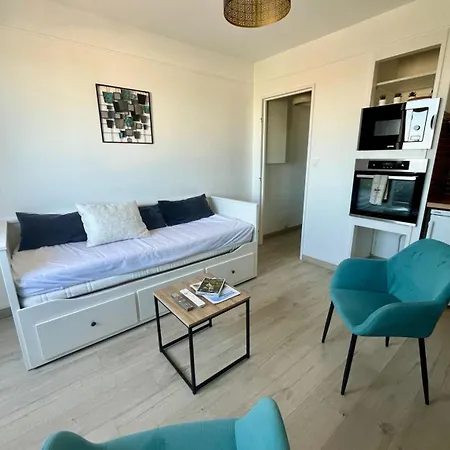 Apartment L'escale - Avec Loggia En Centre *