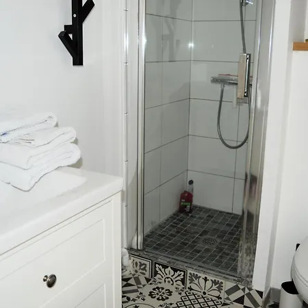 L'escale - Avec Loggia En Centre *