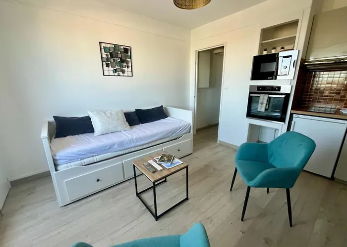 Appartement L'escale - Avec Loggia En Centre *